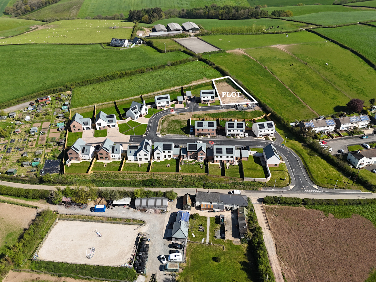 Morchard Bishop - Self Build Plot, Chulmleigh Road — photo 5