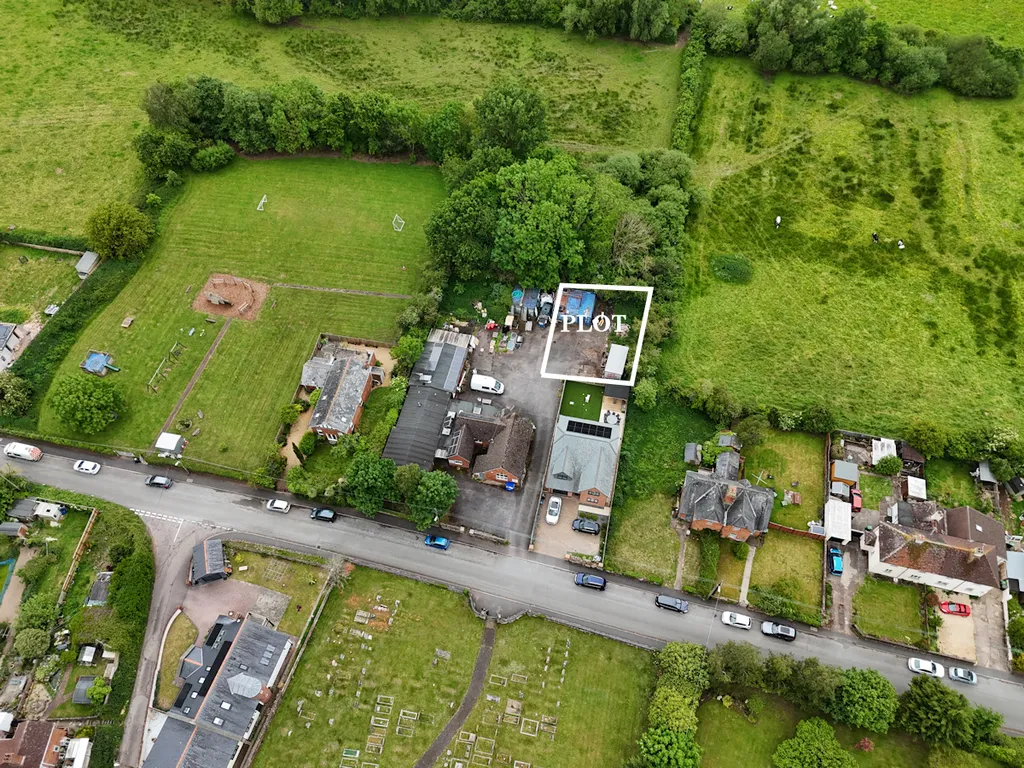 Agent's photo: Clyst Honiton - Plot To The Rear Of The Old School